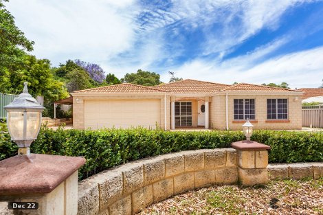 12 Wooloomooloo Rd, Greenmount, WA 6056