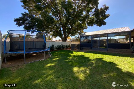 16 Young St, Beelbangera, NSW 2680