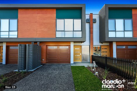 19 Stonewood Cct, Hadfield, VIC 3046