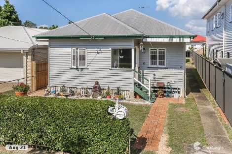 74 Barclay St, Deagon, QLD 4017