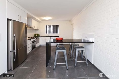 2/19 Coode St, Fremantle, WA 6160