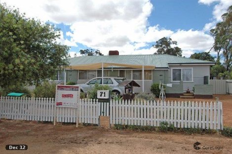 71 Avon St, Quairading, WA 6383