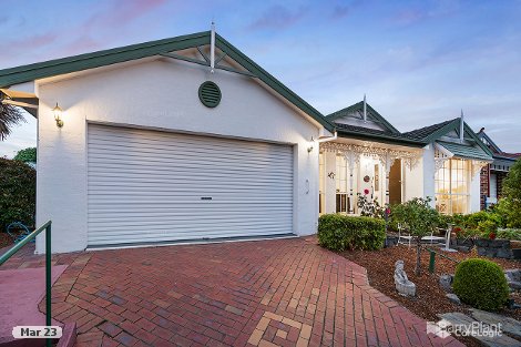 9 Nellie Ct, Chirnside Park, VIC 3116