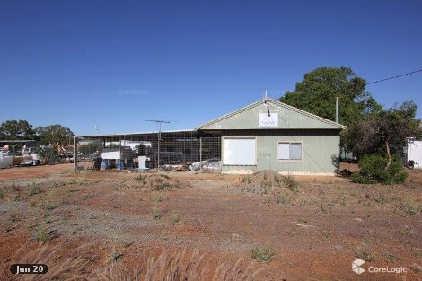 48 Railway Ave, Merredin, WA 6415