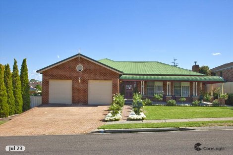 7 Agincourt Cres, Valentine, NSW 2280