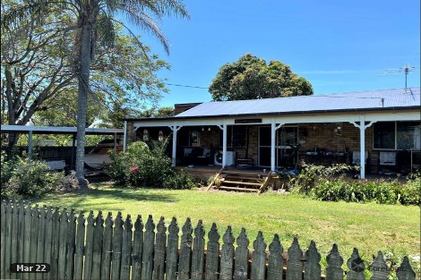 8 Squire St, Macleay Island, QLD 4184