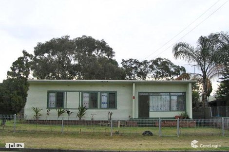 8 Papeete Ave, Lethbridge Park, NSW 2770