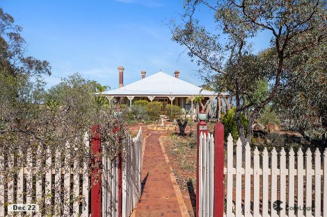 56 Gnarlbine Rd, Coolgardie, WA 6429