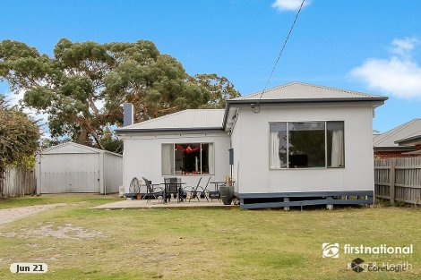 21 Jefferson Ave, Lakes Entrance, VIC 3909