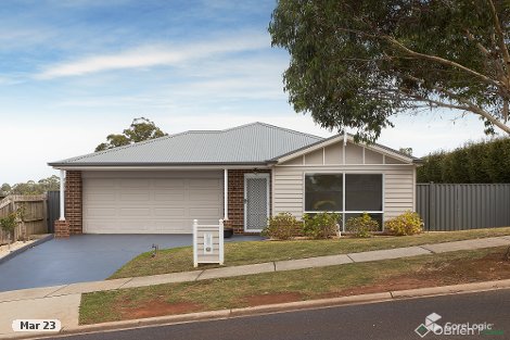 21 Skipton St, Drouin, VIC 3818