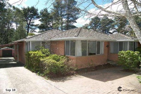 11 Backhouse St, Wentworth Falls, NSW 2782