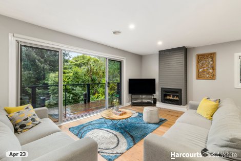 56 Mast Gully Rd, Upwey, VIC 3158