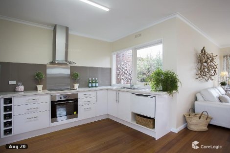 7a Pine St, Quarry Hill, VIC 3550