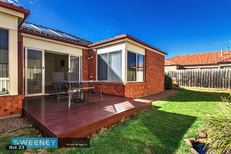 18 Egret Cres, Cairnlea, VIC 3023