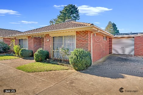 2/7 Toolern St, Melton South, VIC 3338