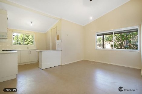 96 Kurrajong Cres, West Albury, NSW 2640