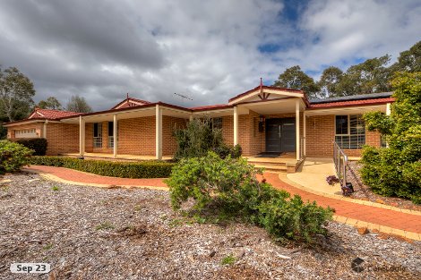 3 Standing Rd, Lesmurdie, WA 6076