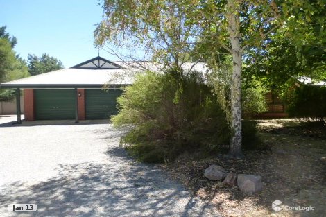 28 New Rd, Clare, SA 5453