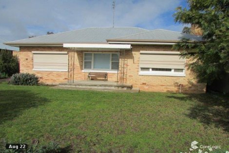 6 Alamein Ave, Warracknabeal, VIC 3393