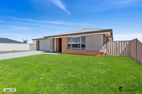 31 Hadley St, Tocumwal, NSW 2714