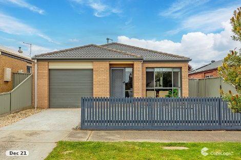 7 Yarra Park Dr, Sebastopol, VIC 3356