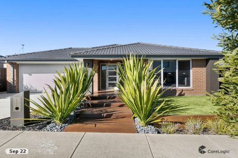 5 Rene St, Waurn Ponds, VIC 3216