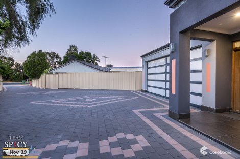 9a Castle Ct, Forrestfield, WA 6058