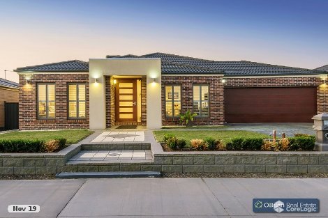 6 Blackberry Ally, Cranbourne North, VIC 3977