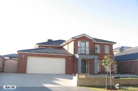 7 Emmaline Cres, Keysborough, VIC 3173