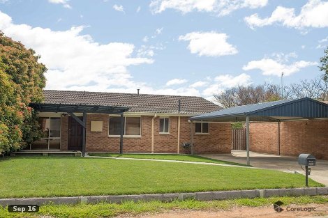 11 Moloney Cl, Calwell, ACT 2905