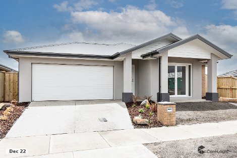 11 Grassy St, Winter Valley, VIC 3358