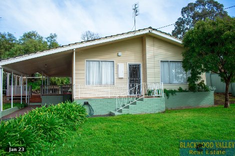 31 Bridge St, Boyup Brook, WA 6244