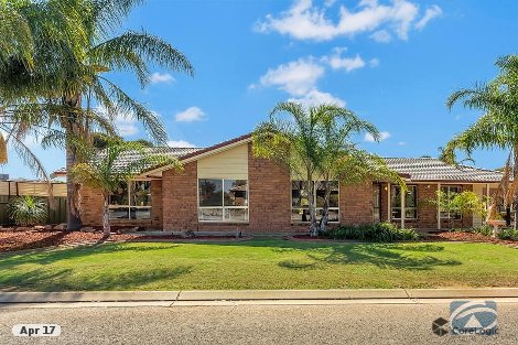 18 Ravan Ct, Andrews Farm, SA 5114