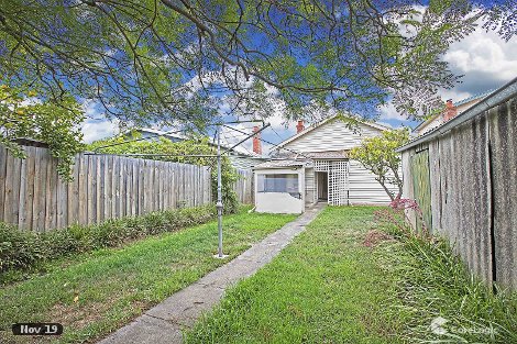 18 Thorne St, East Geelong, VIC 3219