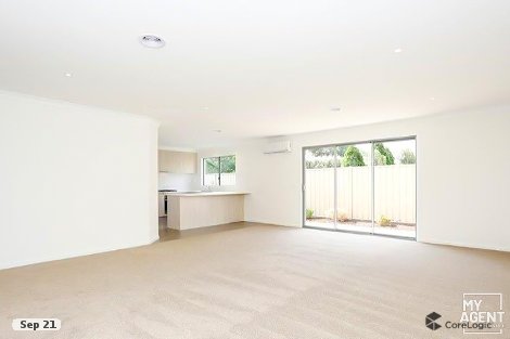 3/2 Frederick Ct, Werribee, VIC 3030