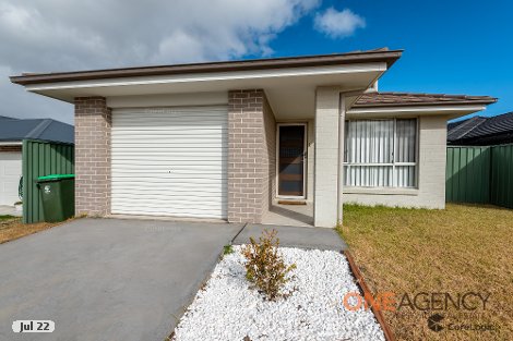 10 Lew Ave, Eglinton, NSW 2795