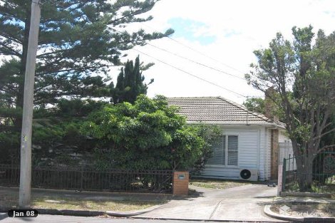 24 Rosshire Rd, Newport, VIC 3015