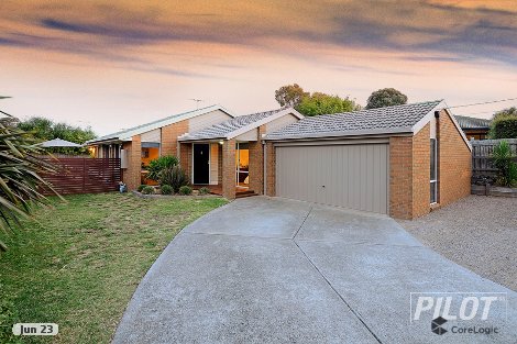 10 Kiandra St, Mornington, VIC 3931