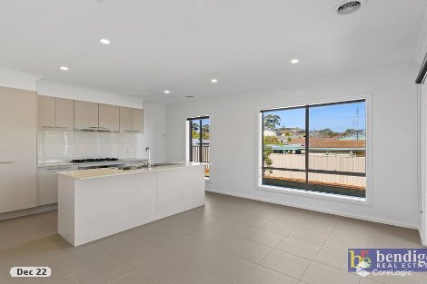 33 Nabilla Cres, Strathdale, VIC 3550