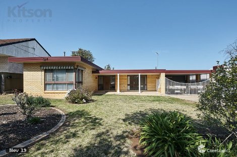 50 Nixon Cres, Tolland, NSW 2650