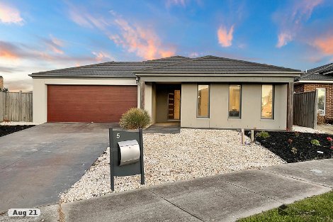 5 Woodstock Dr, Cranbourne North, VIC 3977