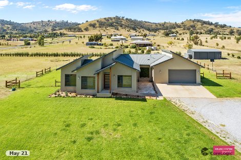 2 Honeyeater Pl, Moore Creek, NSW 2340