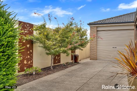 4 Lancelot Cres, Lancefield, VIC 3435