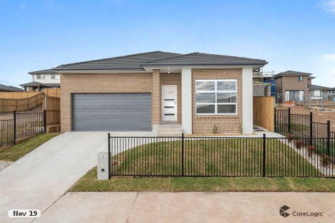 32 Paul Cullen Dr, Bardia, NSW 2565