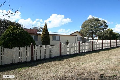 140 Miles St, Tenterfield, NSW 2372