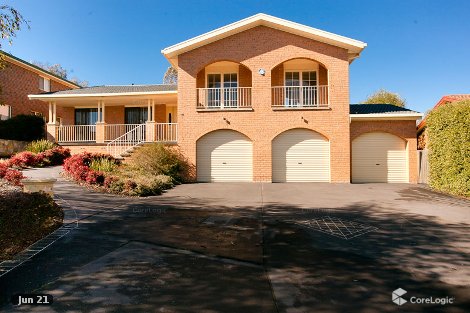 71 Crest Park Pde, Queanbeyan West, NSW 2620