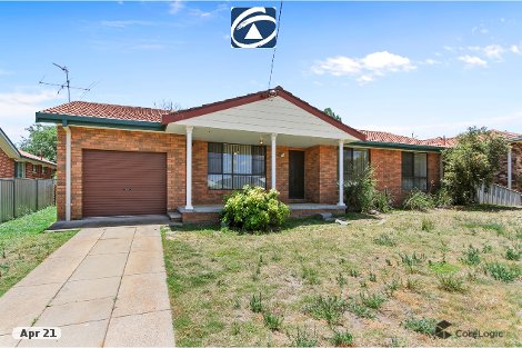 11 Willow Park Dr, Kootingal, NSW 2352