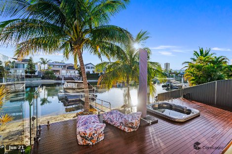 55 T E Peters Dr, Broadbeach Waters, QLD 4218