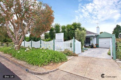 12 Grandison Gr, Oak Park, VIC 3046