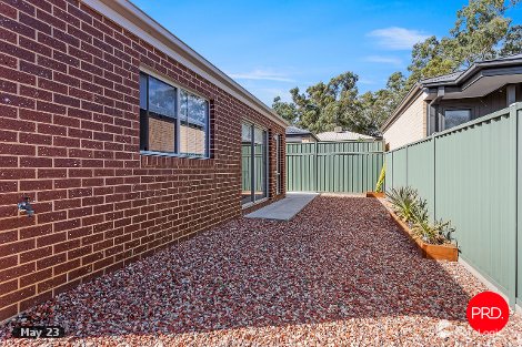 16 Clarcoll Cres S, Kangaroo Flat, VIC 3555